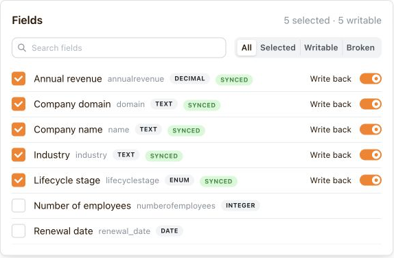 HubSpot company field selection with selected properties and write-back settings